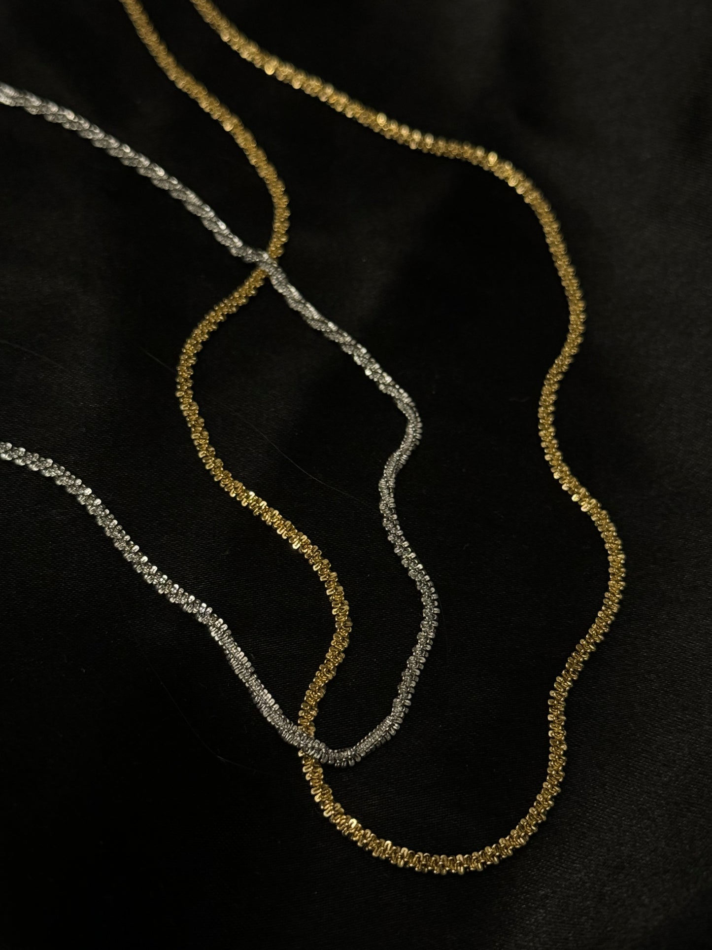 Dazzling Chain