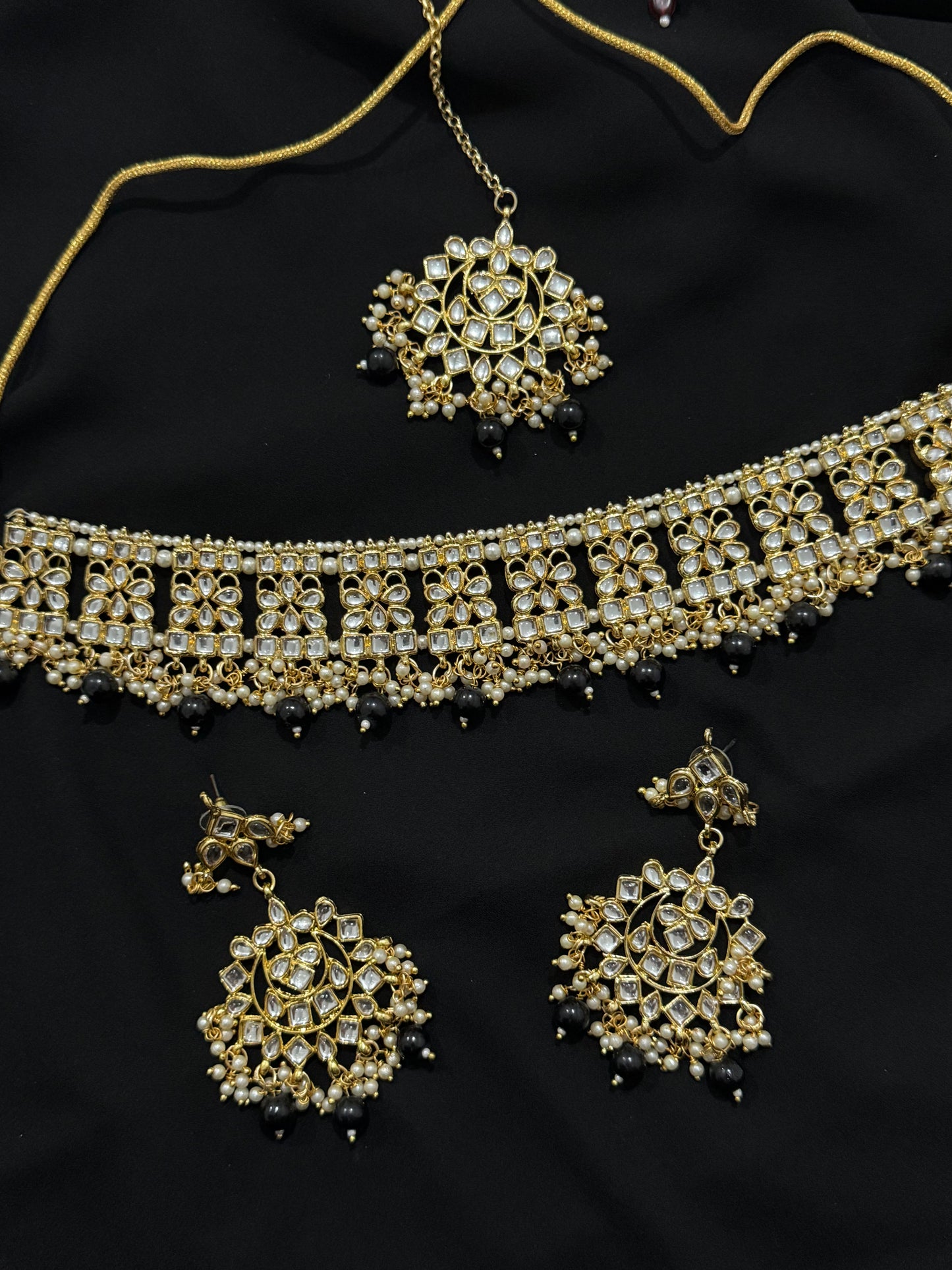 Noor Noir